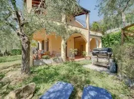 Beautiful Home In Diano Calderina