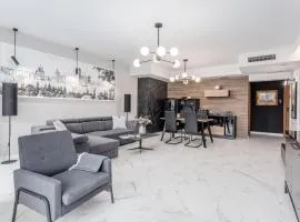 Deo Plaza Waterfront Luxury Apartments by Rent like home