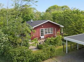 2 Bedroom Amazing Home In Thyholm, cottage in Thyholm