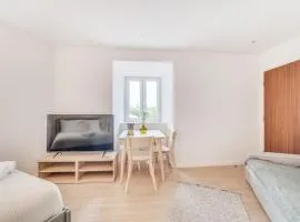 Beato Riverside Cozy Apartments