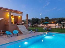 Villa Roula 3BR Seaview Villa in Chania, ξενοδοχείο με πάρκινγκ στις Στέρνες