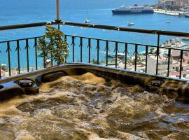 Lost At Sea, hotel with jacuzzis in Sarandë