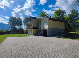 Ella Ferienwohnung, alojamiento con cocina en Arnoldstein