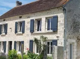 La maison des écuyers avec grand jardin et barbecue