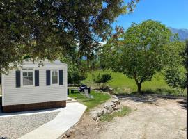 Mobil Home, tjaldst&aelig;&eth;i &iacute; Tralonca