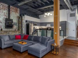 Unique and Charming Downtown Apt, pet-friendly hotel in Newark