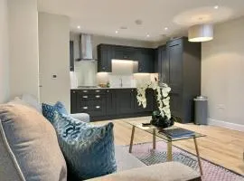 Luxury and modern two bedroom and two bathroom apartments Weybridge