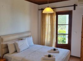 Zeus Guesthouse, hotel v destinaci Panayia