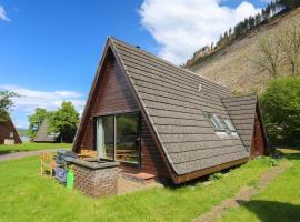 Chalet Caledonia Lodge by Interhome, hotel in Spean Bridge