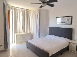 Amplio Apartamento San Juan