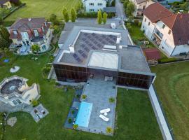 Apartment SunBox, hotel a Schwertberg