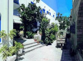 Minoa Hotel,  v destinaci Nausa