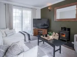Sunderland Avenue - 2 Bedroom - Pembroke Dock