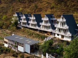 Kainchi retreat located in Kainchi Dham, hotel in Rāmgarh