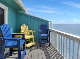 Their Inheritance by Pristine Properties Vacation Rentals, hotel a Indian Pass