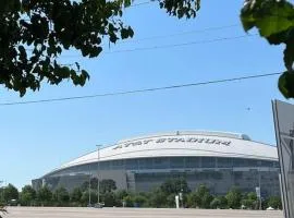 Lovely 2-bedroom condo next to AT&T Stadium
