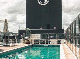 Loft próximo a vila germânica 701, hotel en Blumenau