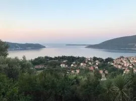 The Magnificent View Apartment