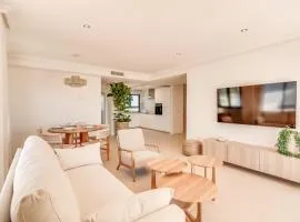 Renovated Apartment - with Sea View!