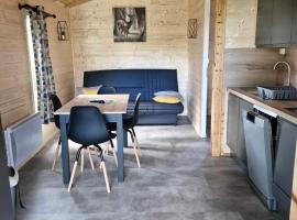 Chalet Edelweis, camping &agrave; Plombi&egrave;res-les-Bains