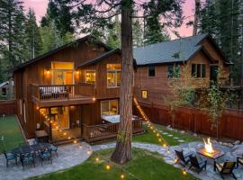 Washoe Chalet by AvantStay Game Room Hot Tub Putting Green Fire Pit, cottage sa Tahoma