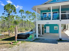 Dolphin Daze Hideaway by Pristine Properties Vacation Rentals, feriebolig i Saint Joe Beach