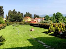 Intero alloggio campagna Lucca, hôtel à Capannori