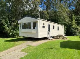 2 Bedroom Caravan KG13, Shanklin, Isle of Wight