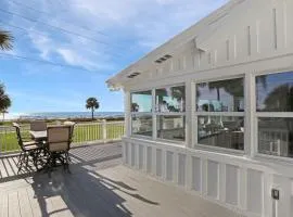 Caroline's Cottage by Pristine Properties Vacation Rentals