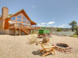 Pet-Friendly Cabin Less Than 1 Mi to Panguitch Lake!, hotell med parkering i Panguitch
