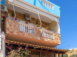 Niko's Stone House 1, hotel v destinaci Tsoútsouros