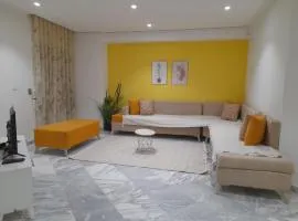 Salon plus 2 chambres à 2 pas de la Médina de Sfax