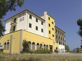 Hotel Sud, hotel v destinaci Fuscaldo