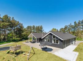 Pet Friendly Home In Nex With Kitchen, luxury hotel in Neksø