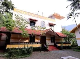 Kuttralam Resorts