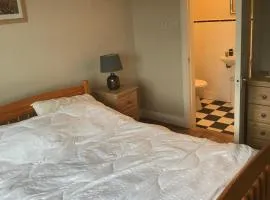 Comfortable Baltimore home with modern amenities ideal for families
