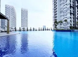 Admiral Residence Cozy Room Homestay- Private Room with Shared Place