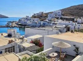 Sea-View Rooftop Terrace Studio