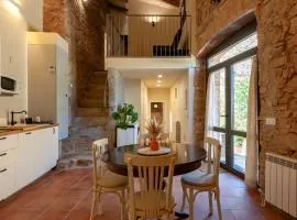 Cal Simon- Casa a Montserrat