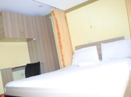 SILK OAK GUEST HOUSE-KASARANI, hotell i Nairobi