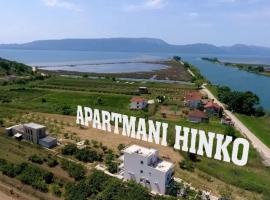 Kitehouse Ušće B&B, hotel a Komin