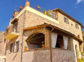 Domus Petrae, hotel v destinaci Scheggino