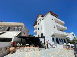 New Vila Salla, serviced apartment in Ksamil