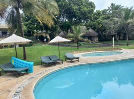Hotel room Coral Garden - Bed&Breakfast – apartament w mieście Ukunda