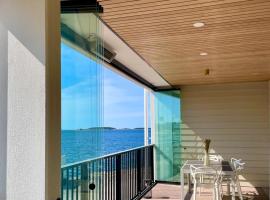 A13 Premium Double room II floor, hotel a Hanko