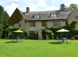 Charney Manor, country house in Kingston Bagpuze