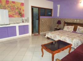 Seven Residence, hotell sihtkohas Abidjan