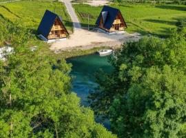 Bungalow Jajce 2, hotel amb aparcament a Jezero