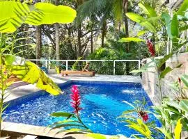 Casa Amable by Ronnys Place - Manuel Antonio