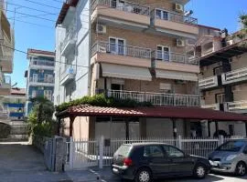 Teo rooms